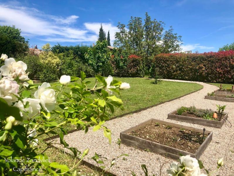 Вилла La Luberonne Горд Экстерьер фото